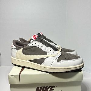 travis scott jordan 1s